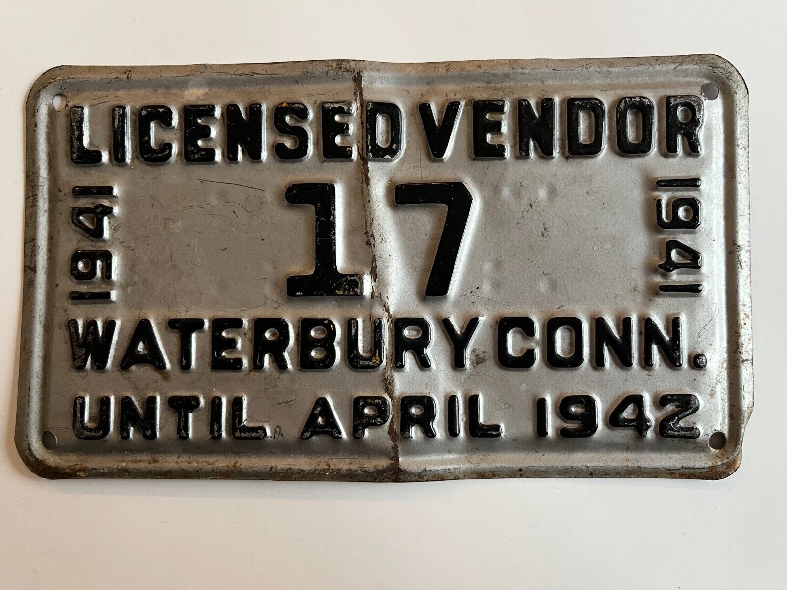 1941 1942 Waterbury Connecticut License Plate Licensed Vendor All Original