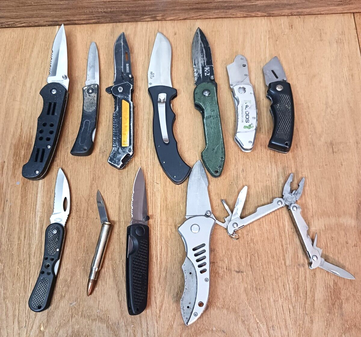Mixed Lot of 12 Folding Hunting Lock back Blade Pocket knives