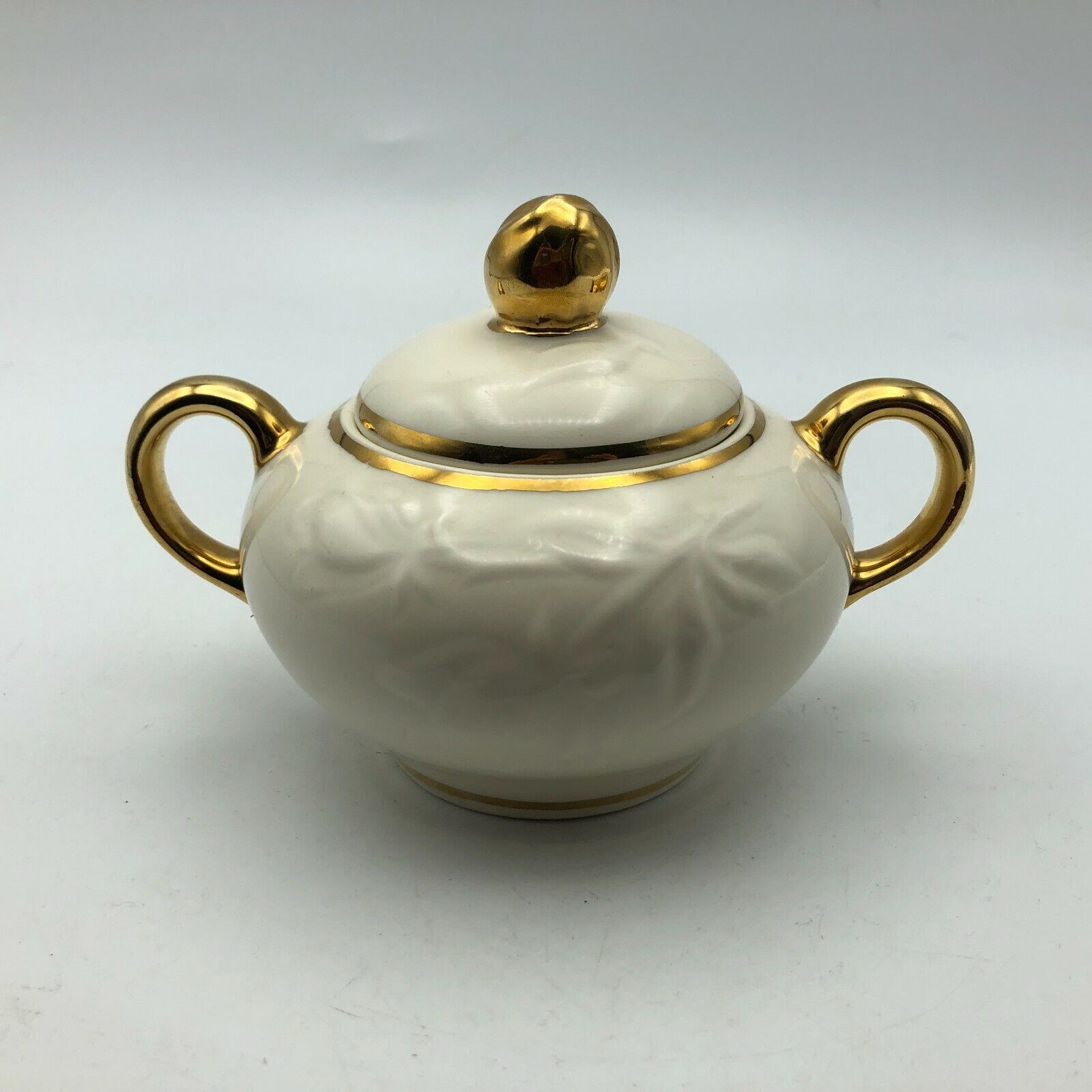 Vintage Puritan Hand Decorated 22 kt Gold Trim Pearl China Sugar Bowl D3 