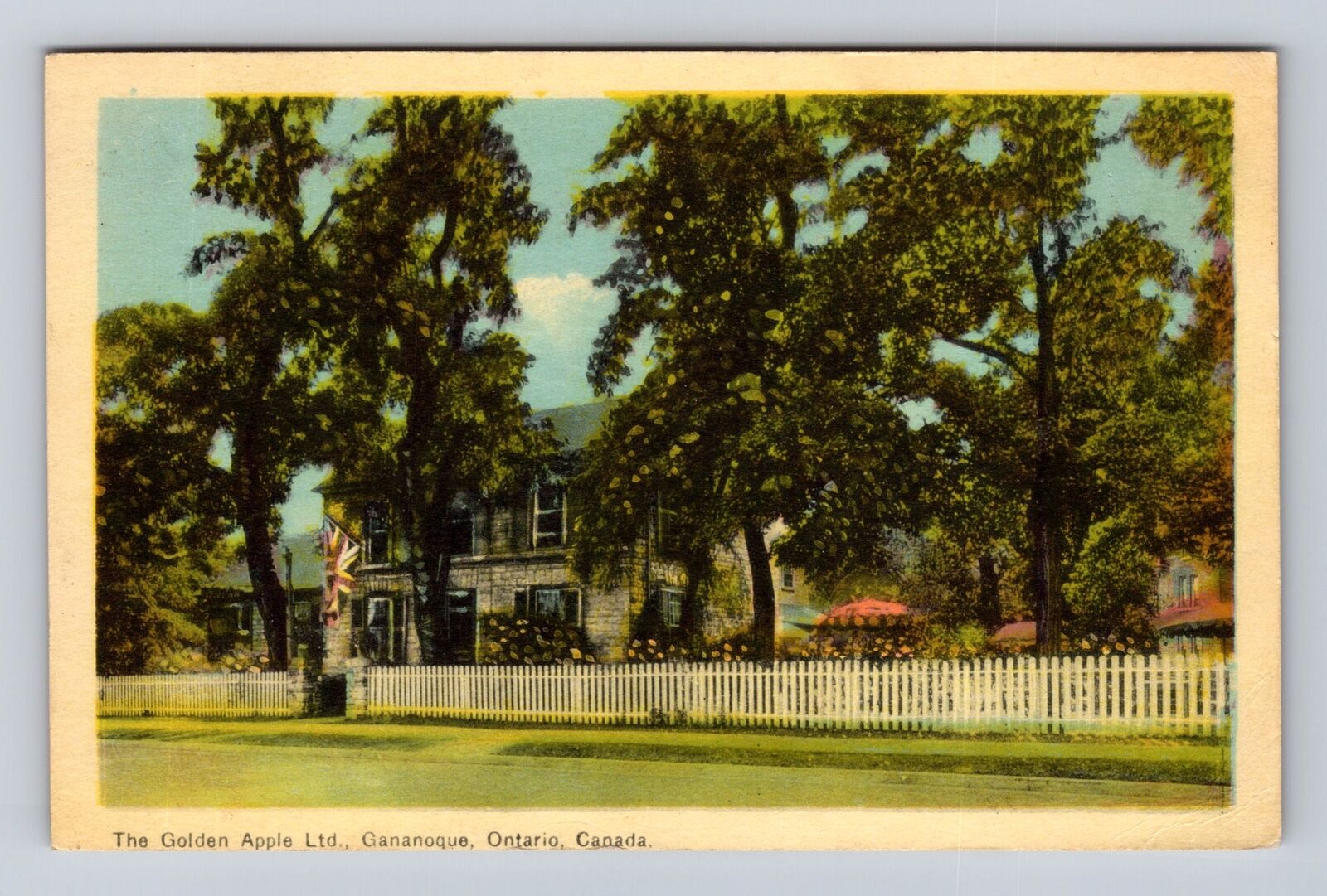 Gananoque Ontario-Canada, The Golden Apple, Antique, Vintage c1946 Postcard