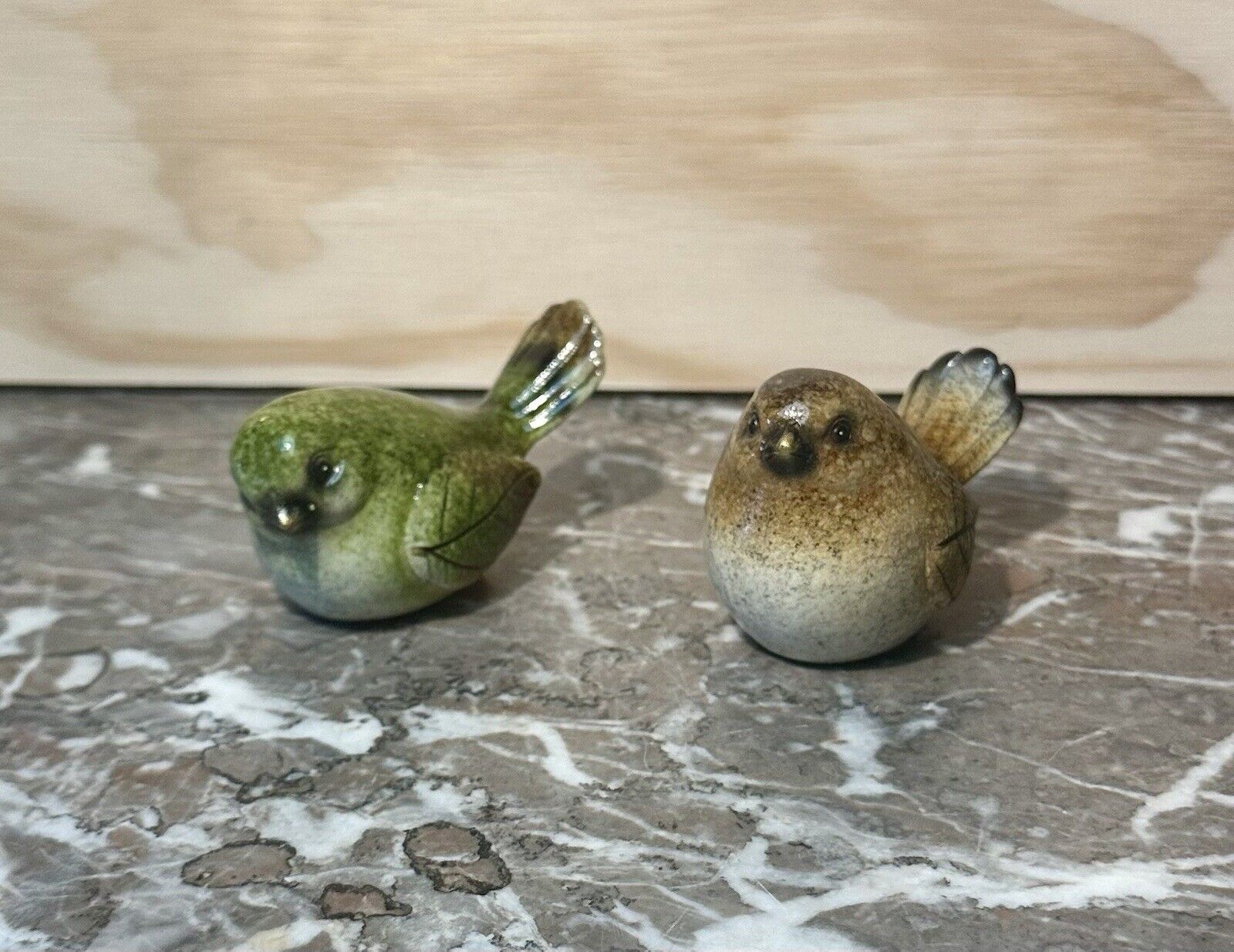 Ganz Brown Bird Leaf Pottery Bird Figurines