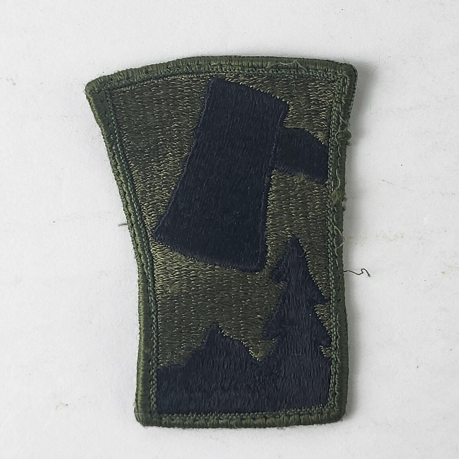 US Army 70th Infantry Division Green Black Military Patch AX Trees