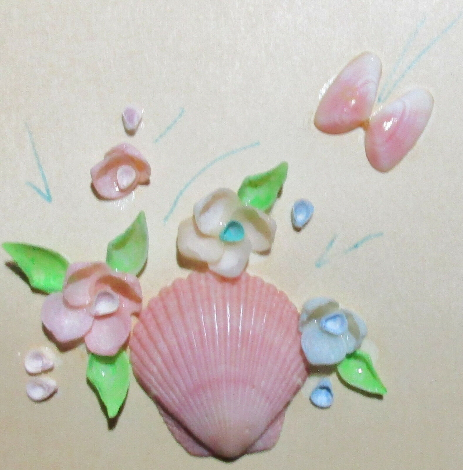 C.30\'s-40\'s Vintage Handmade Real Sea Shell Flowers Design Bridge Tally Card T1