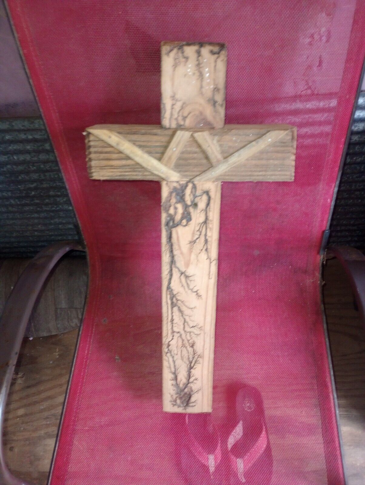hand made wooden cross 1 Of 1