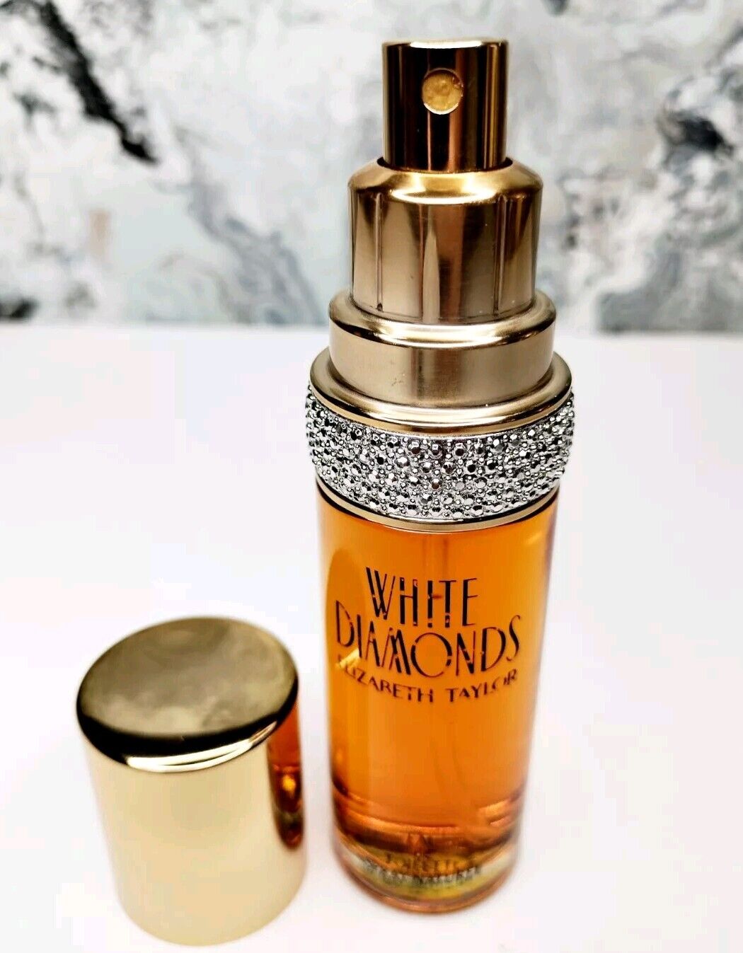 VINTAGE Elizabeth Taylor White Diamonds 1 oz EDT Perfume Bottle_ PLS READ.      