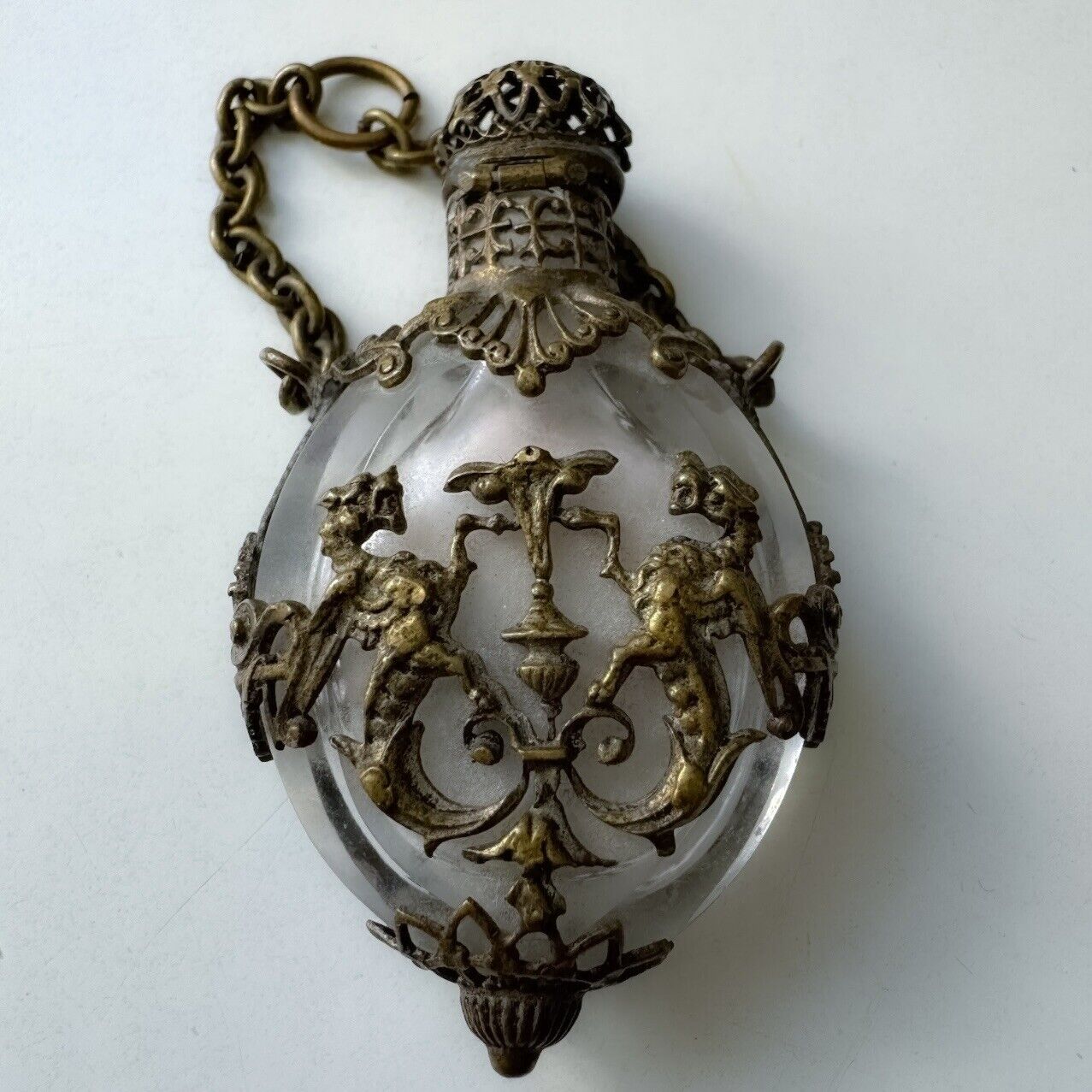 Fine Antique Victorian Royal Crest Vinaigrette Perfume Bottle Pendant