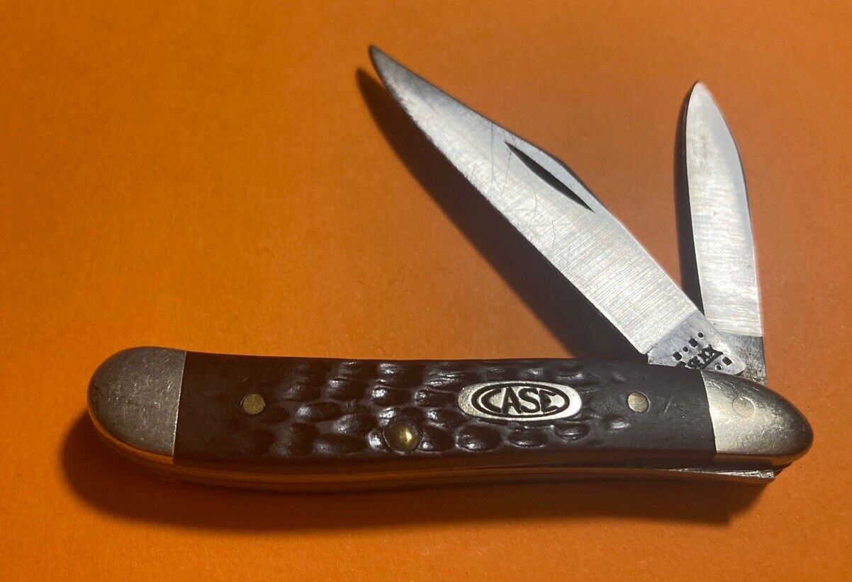 A CASE XX 6220 SS (4) Dot Vintage 2 3/4” Bone Handles (2) Blade Knife Used