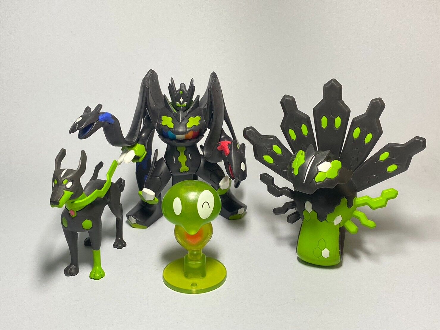 Zygarde 10% 50% 100% Pokemon Monster Nintendo Tomy Collection Figure Toy Japan.