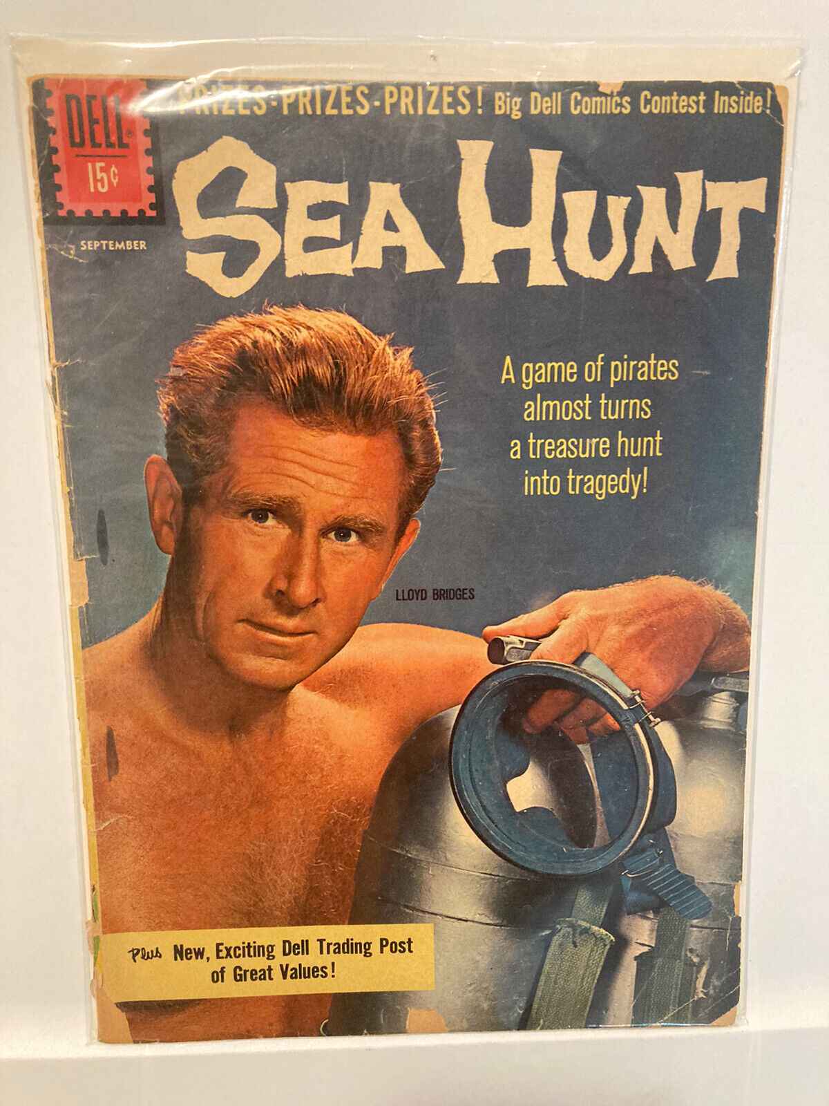 Silver Age DELL Comic • Sea Hunt #10 • 1961 • VG • Lloyd Bridges photo cover