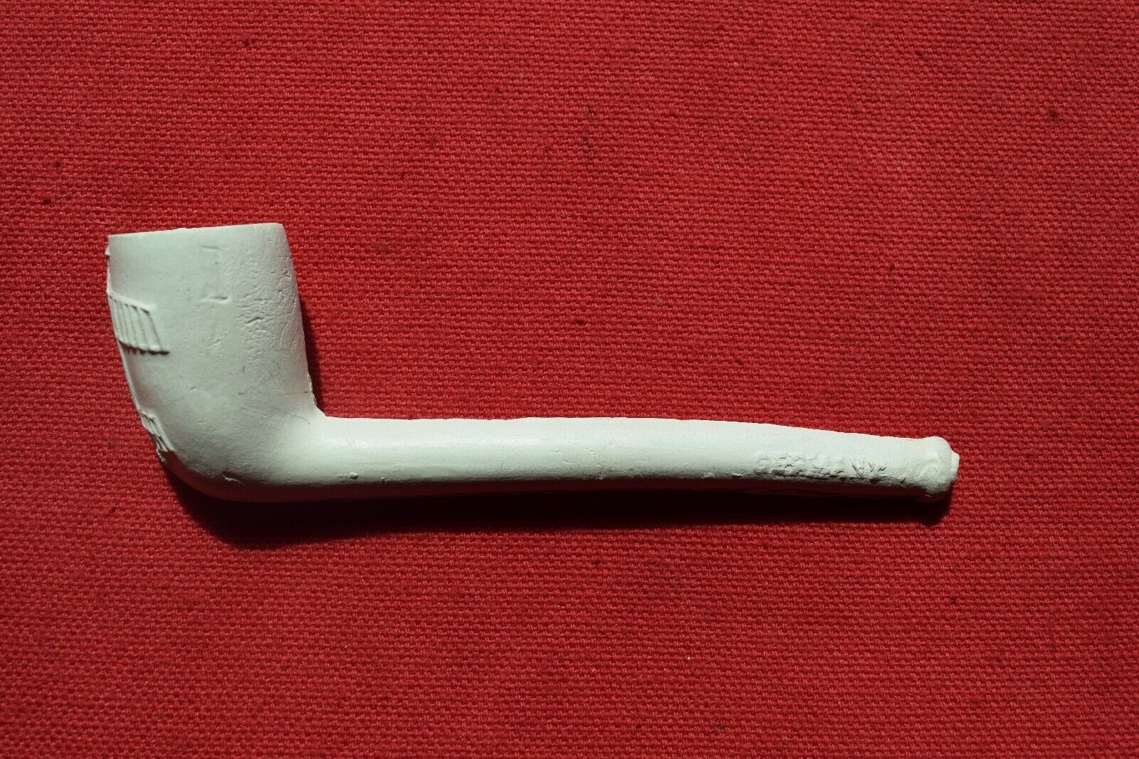 Small Unsmoked Vintage White Clay Pipe Germany w/ Airplane on Front of Bowl