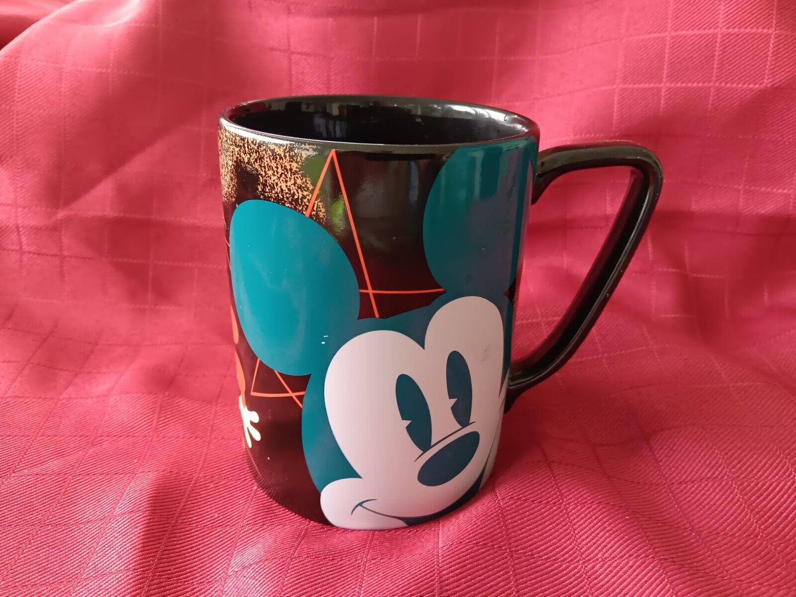 A Large Vintage Dinsney Mickey Mouse Mug New