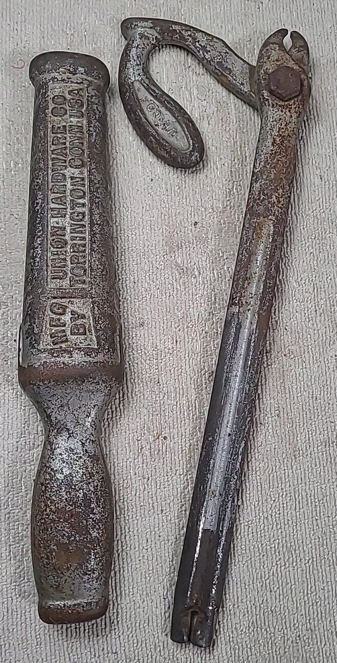 Antique Vintage Tool Union Hardware Co. Cyclops Nail Remover Puller USA MADE. 