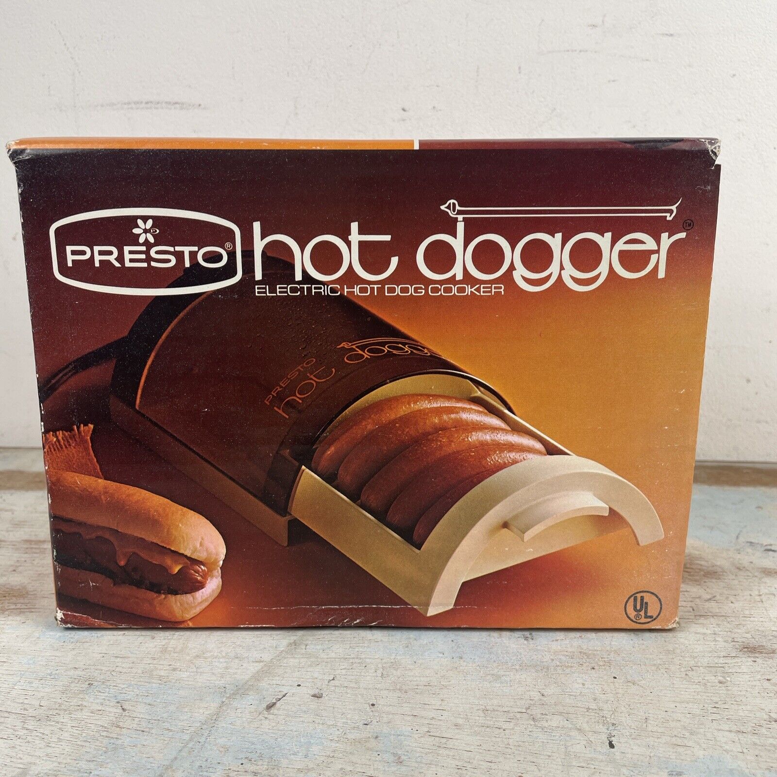 Vintage Sealed Box Presto Hot Dogger Electric Hot Dog Cooker Model 01 New In Box