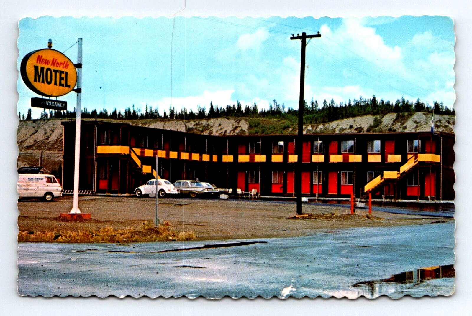NEW NORTH MOTEL Whitehorse Yukon Alaska unposted postcard 5.5x3.5 inch