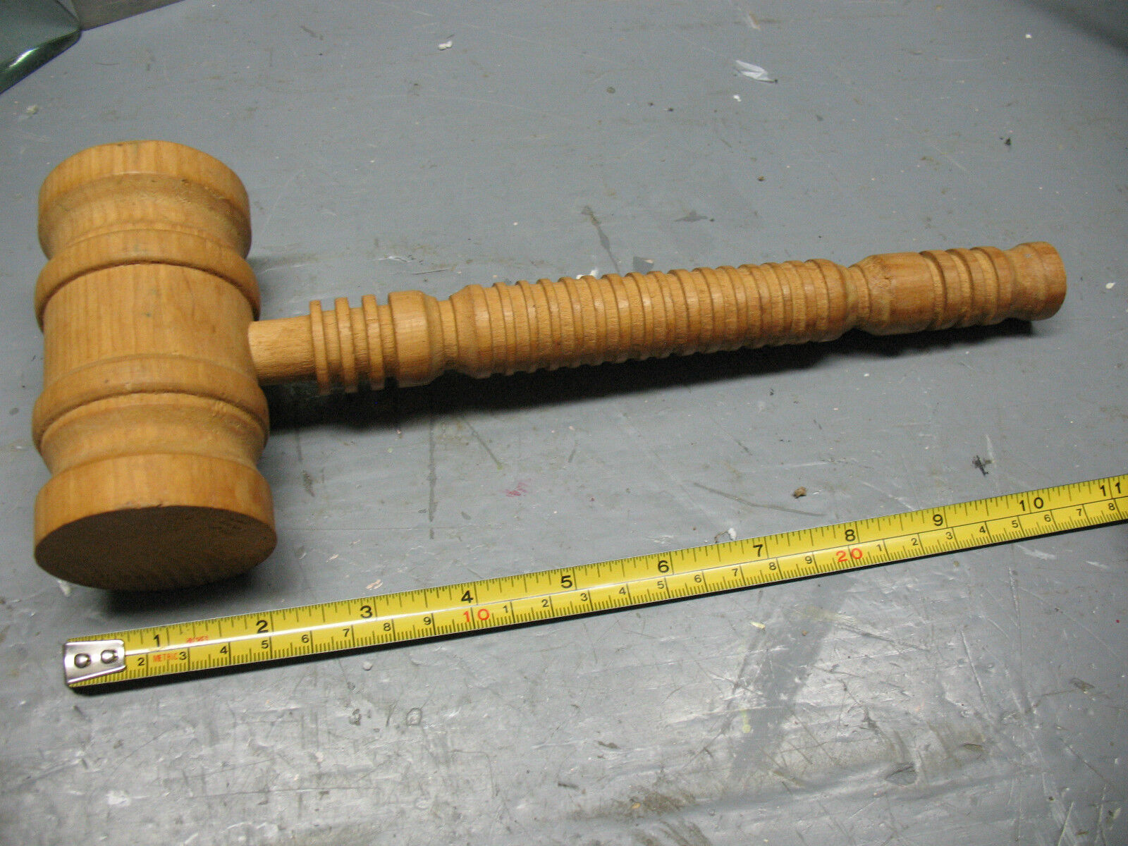 MALLET  ROUND HEAD  TURNED   GROOVED HANDLE VINT. EXCELLENT  