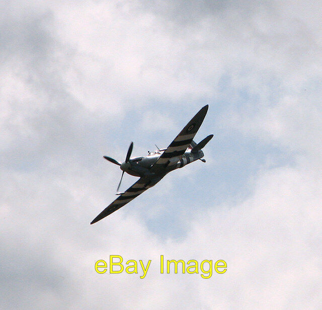 Photo 6x4 Supermarine Spitfire MH 434  c2014