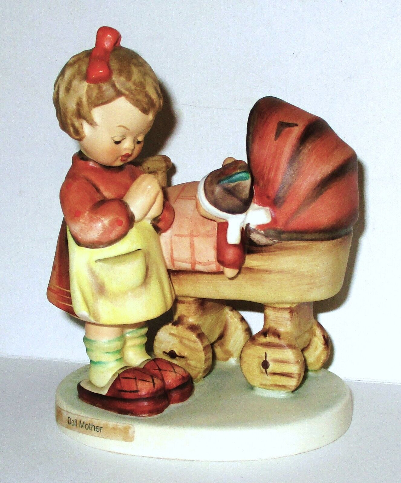 Vintage Hummel Goebel Figurine Doll Mother #67 West Germany Great Condition