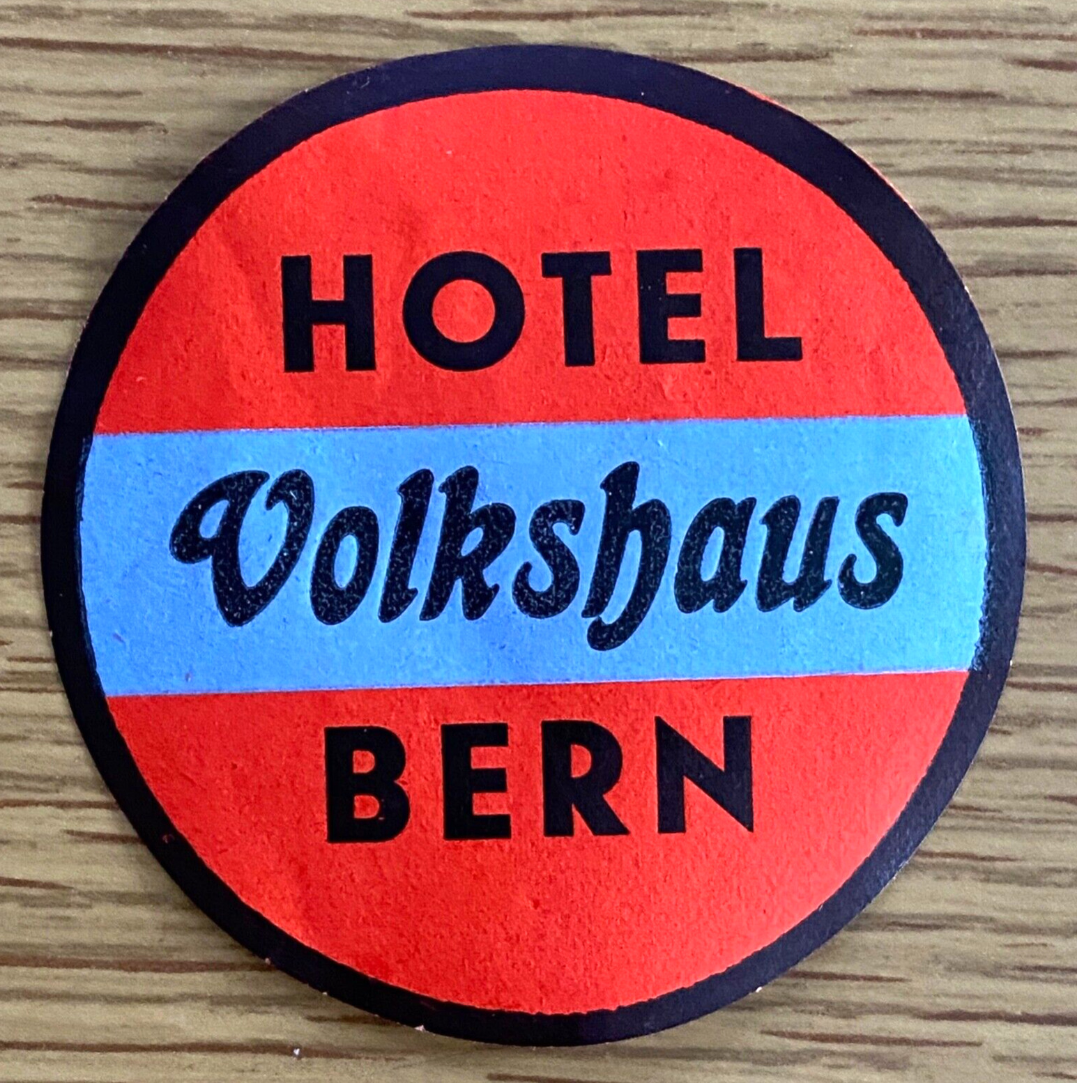 1940s HOTEL VOLKSHAUS vintage 2.75 inch round luggage label BERN, SWITZERLAND
