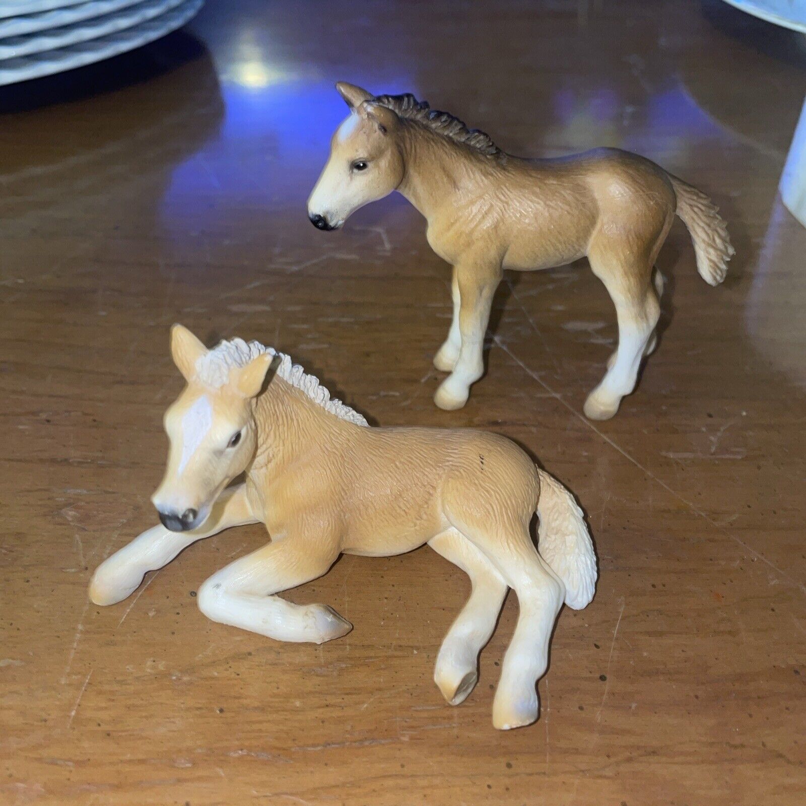 Schleich Horses Germany Brown Foal 2001 Standing & 2004 Laying down Collectible