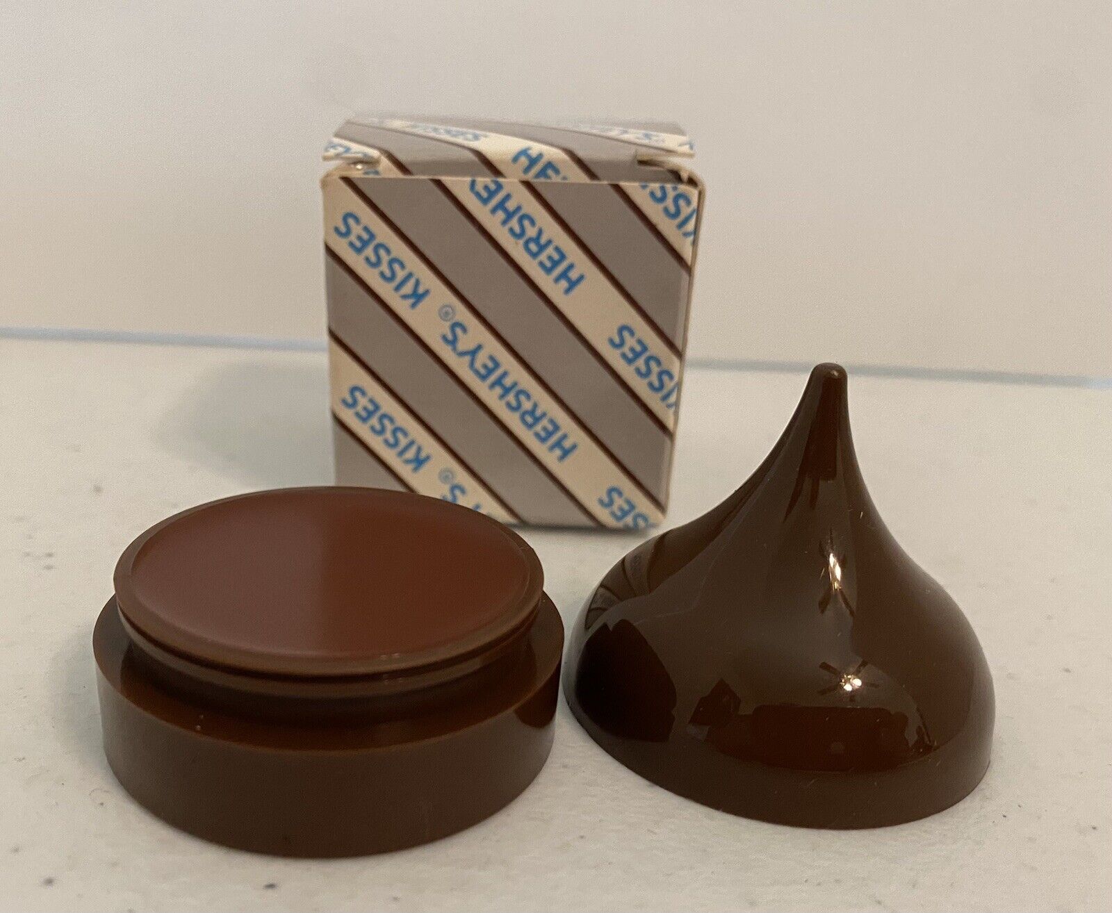 Vintage Avon Hershey’s Kiss Chocolate Lip Gloss Compact New In Box