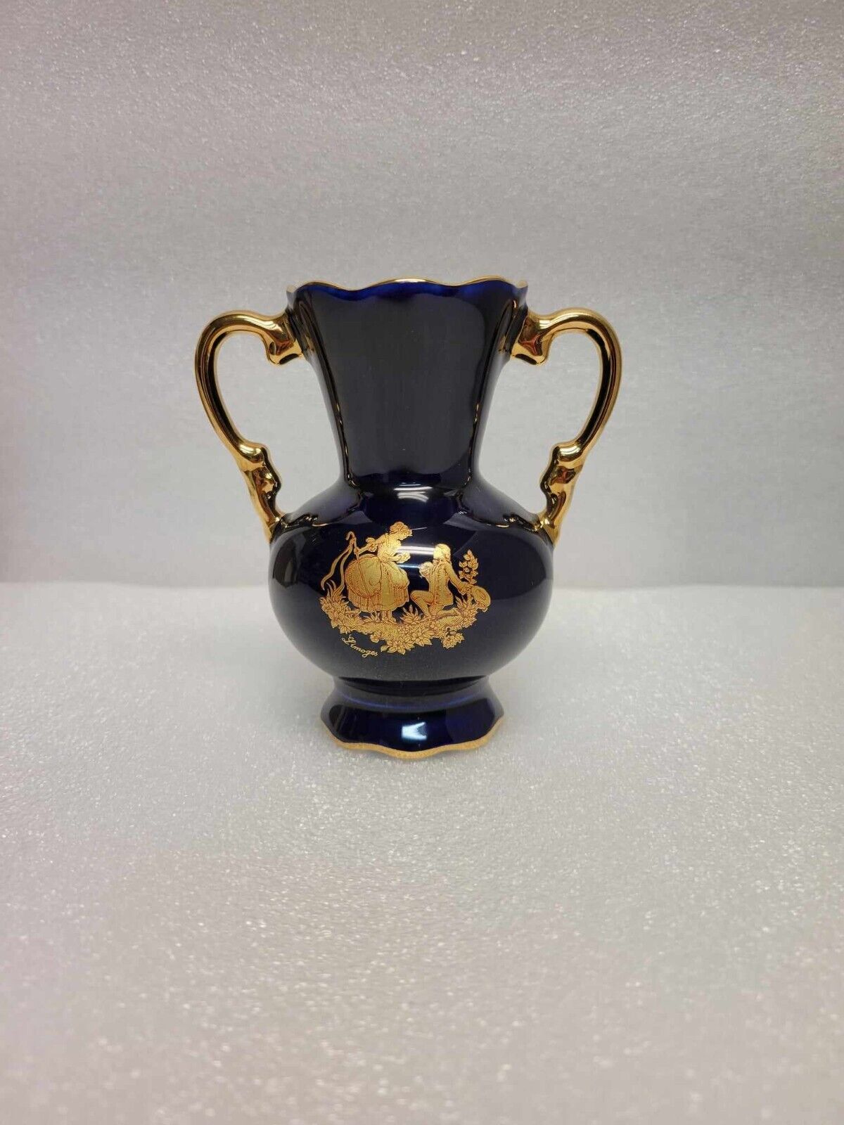 D’Art Limoges Porcelain France 5” Cobalt Courting Couple Vase