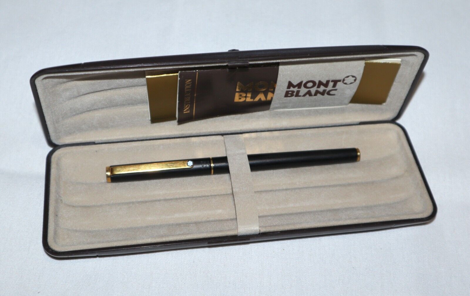 MontBlanc Fountain Pen | Black Slimline Germany gold Colored Nib w/ Case