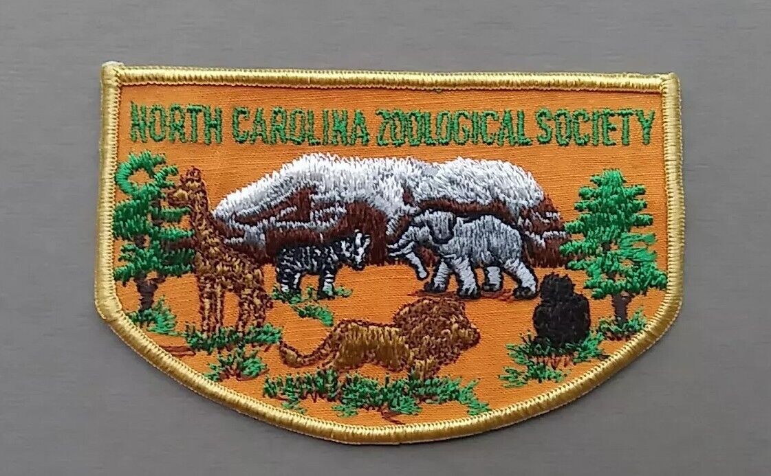Vintage North Carolina Zoological Society Embroidered 5\