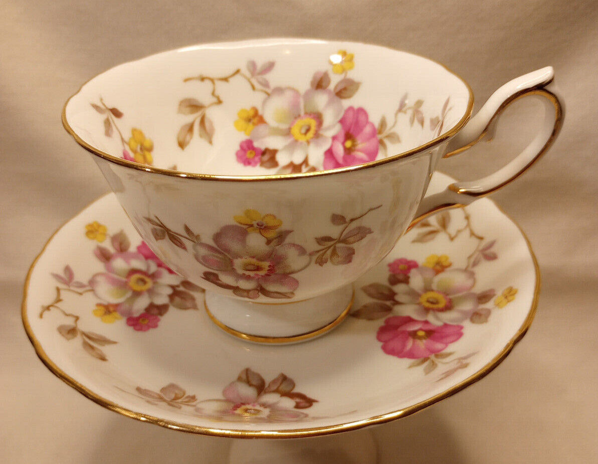 Royal Chelsea Bone China England Teacup & Saucer Pink Yellow Flowers
