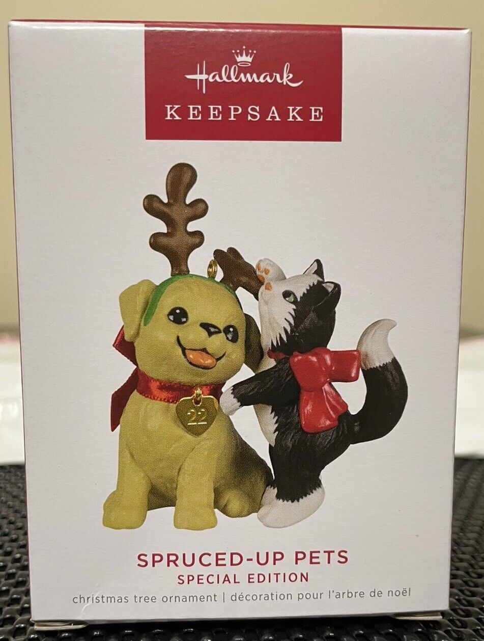 Hallmark 2022 Spruced Up Pets NEW Only Opened To Check Special Limited Edition