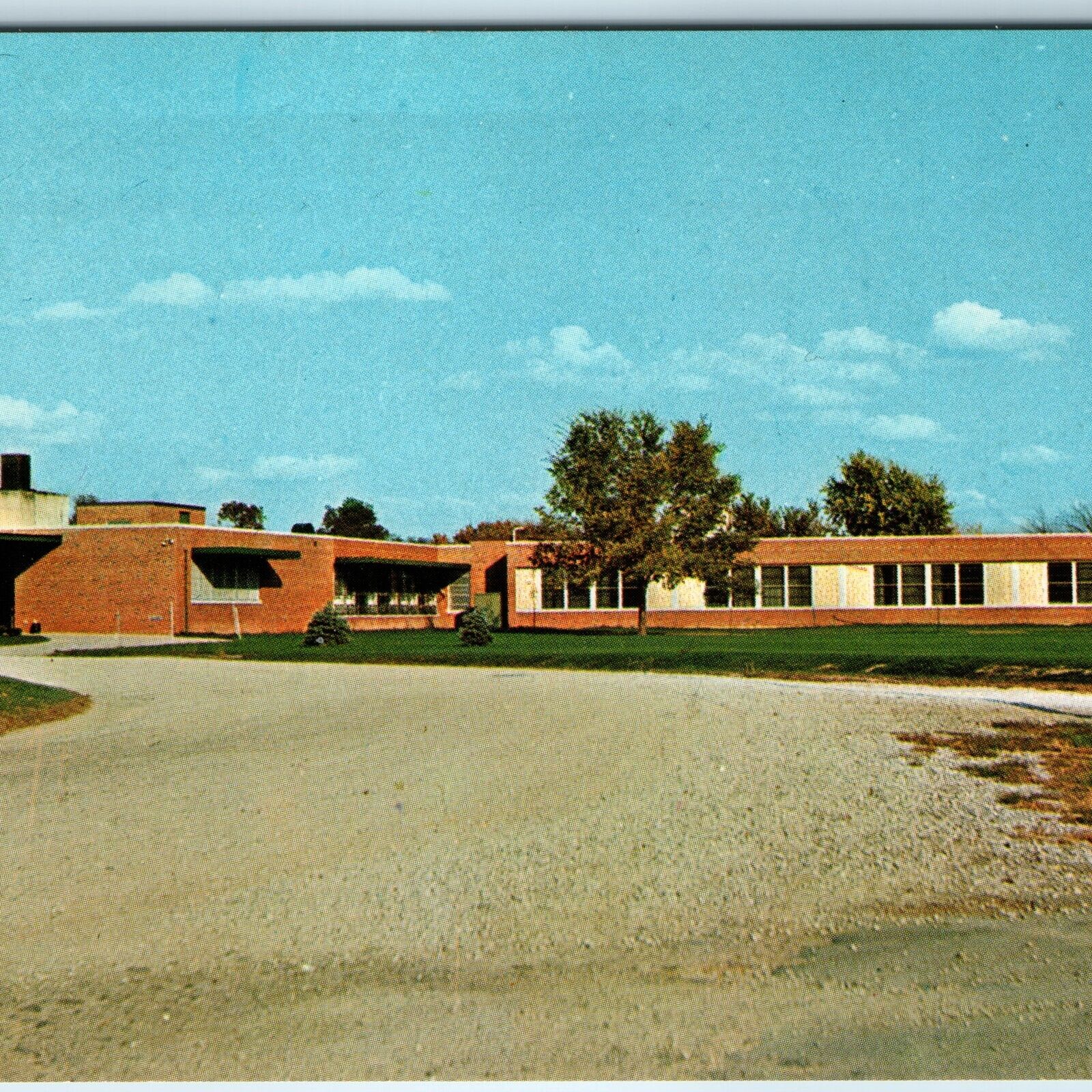 c1960s Keosauqua, IA Van Buren County Hospital Built 1951 Medical 41 Bed PC A240