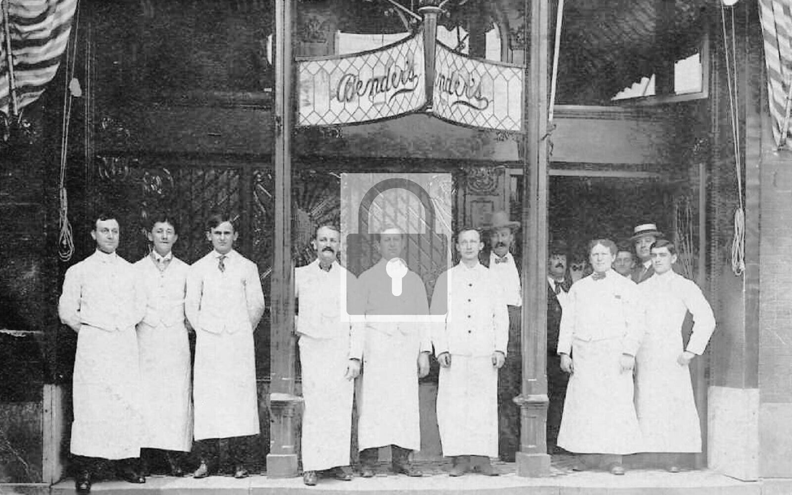 Benders Restaurant Tavern Workers Canton Ohio OH Reprint Postcard