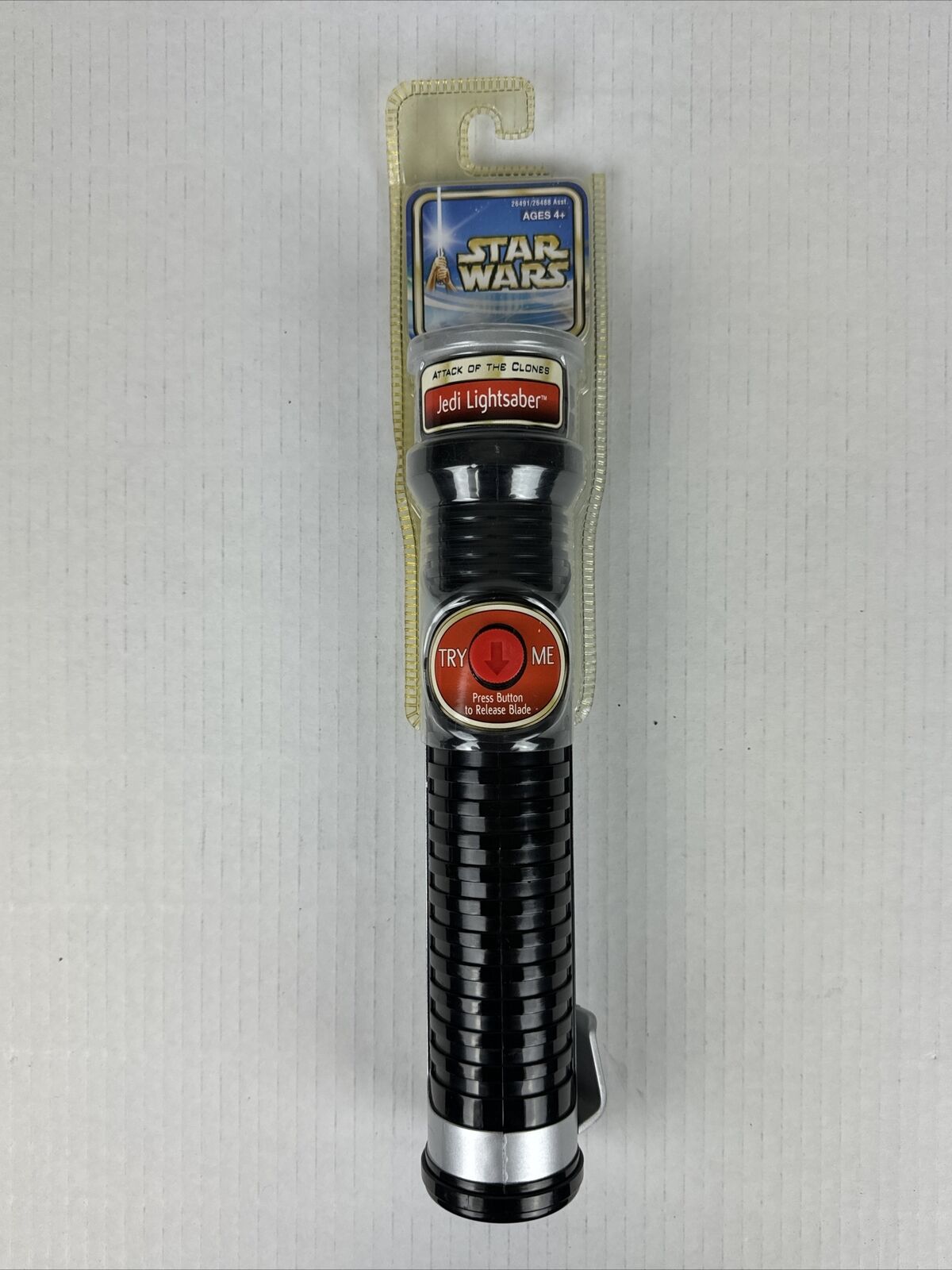 2002 Hasbro Star Wars Attack of the Clones RED Jedi Lightsaber New Sealed