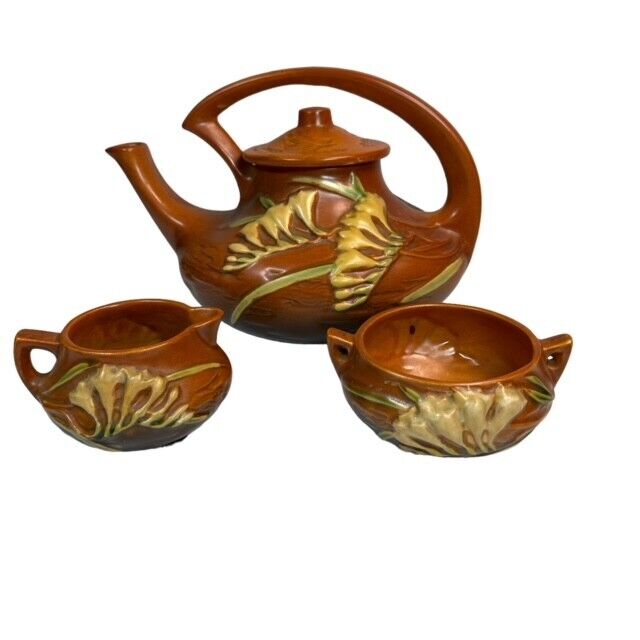 Vtg ROSEVILLE Classic Pottery Freesia Teapot Serveware  Brown Floral Set of 3