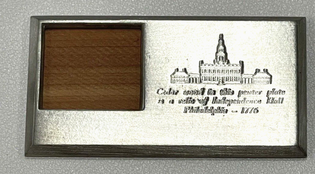 Vintage Independence Hall Philadelphia 1776 Cedar Wood in Pewter Plate Case
