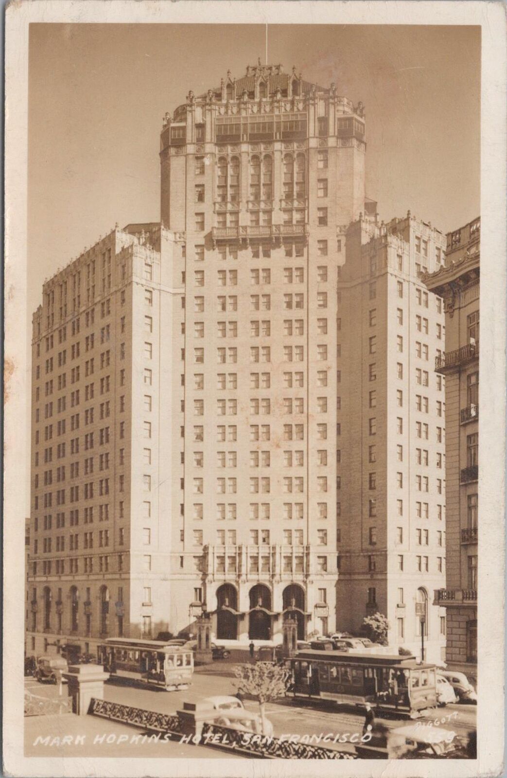 RPPC Postcard Mark Hopkins Hotel San Francisco CA 1944