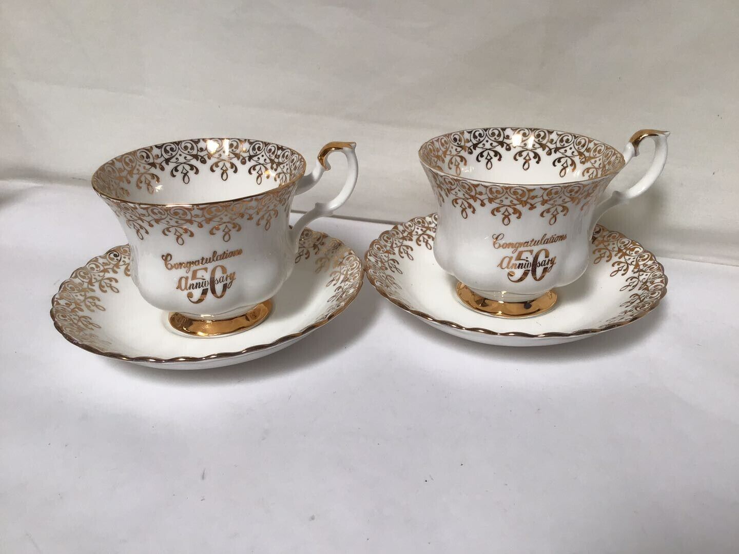 SS5 Vintage Royal Albert English Bone China Teacup and Saucer For Gift Set of 2