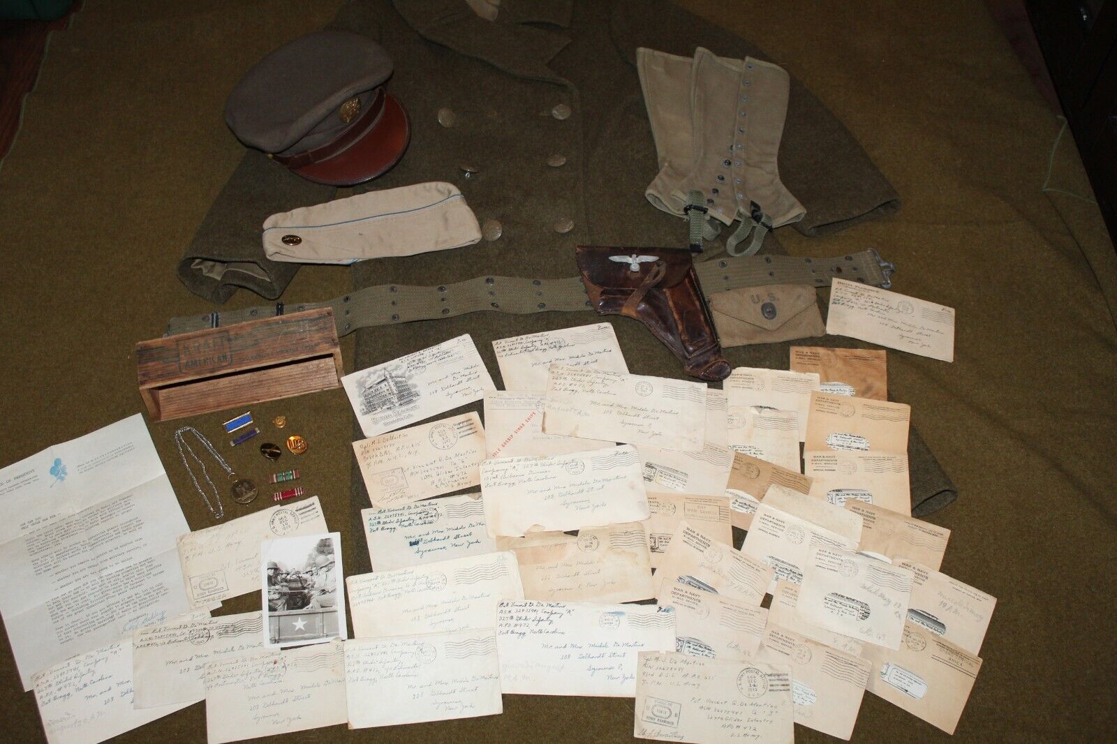 Large Original WW2 Grouping Named to D-Day 101st Airborne 327th Glider Inf. Vet.