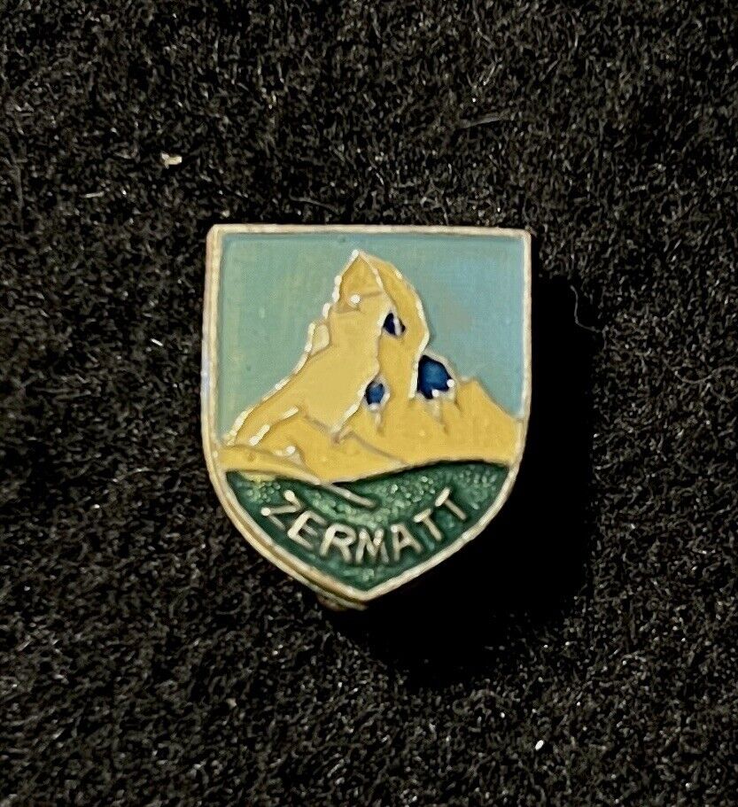 ZERMATT Vintage Ski Pin Badge SWITZERLAND Skiing Matterhorn Souvenir Travel