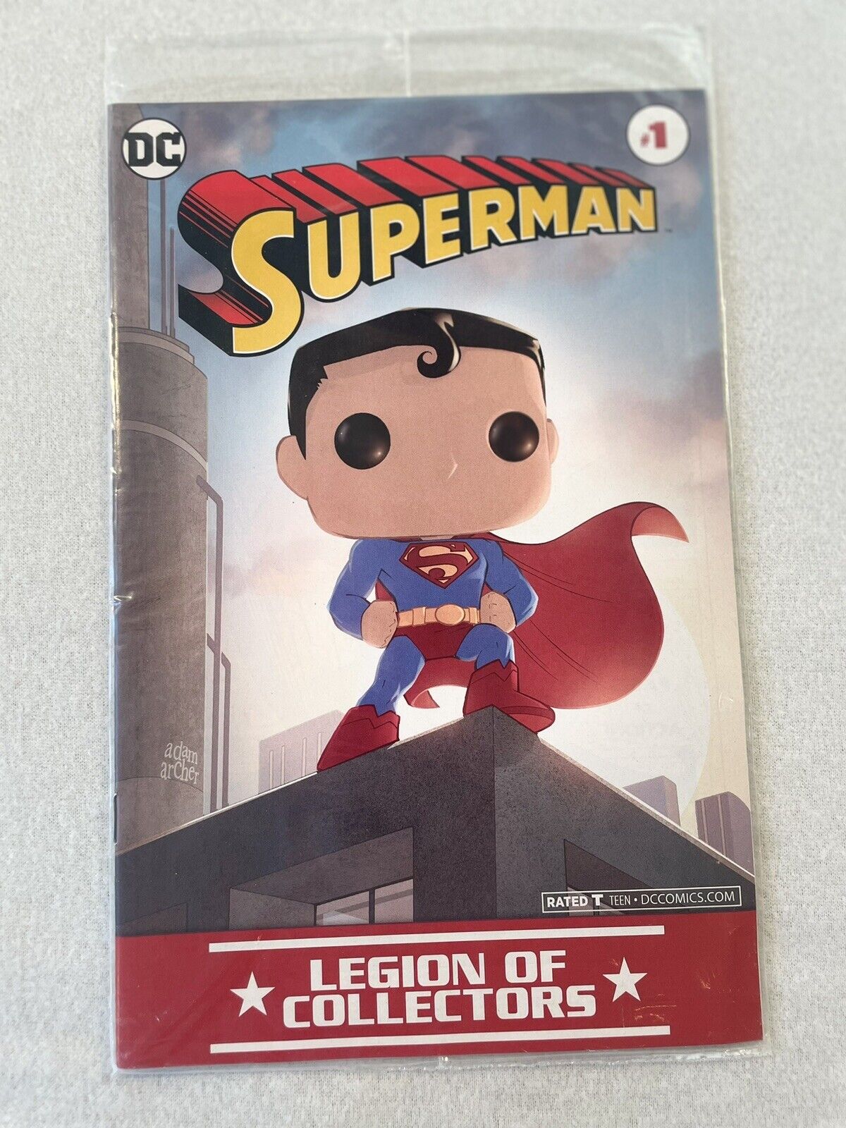 SUPERMAN #1 DC Legion of Collectors FACTORY SEALED Funko Varian Comic 2016 NEW