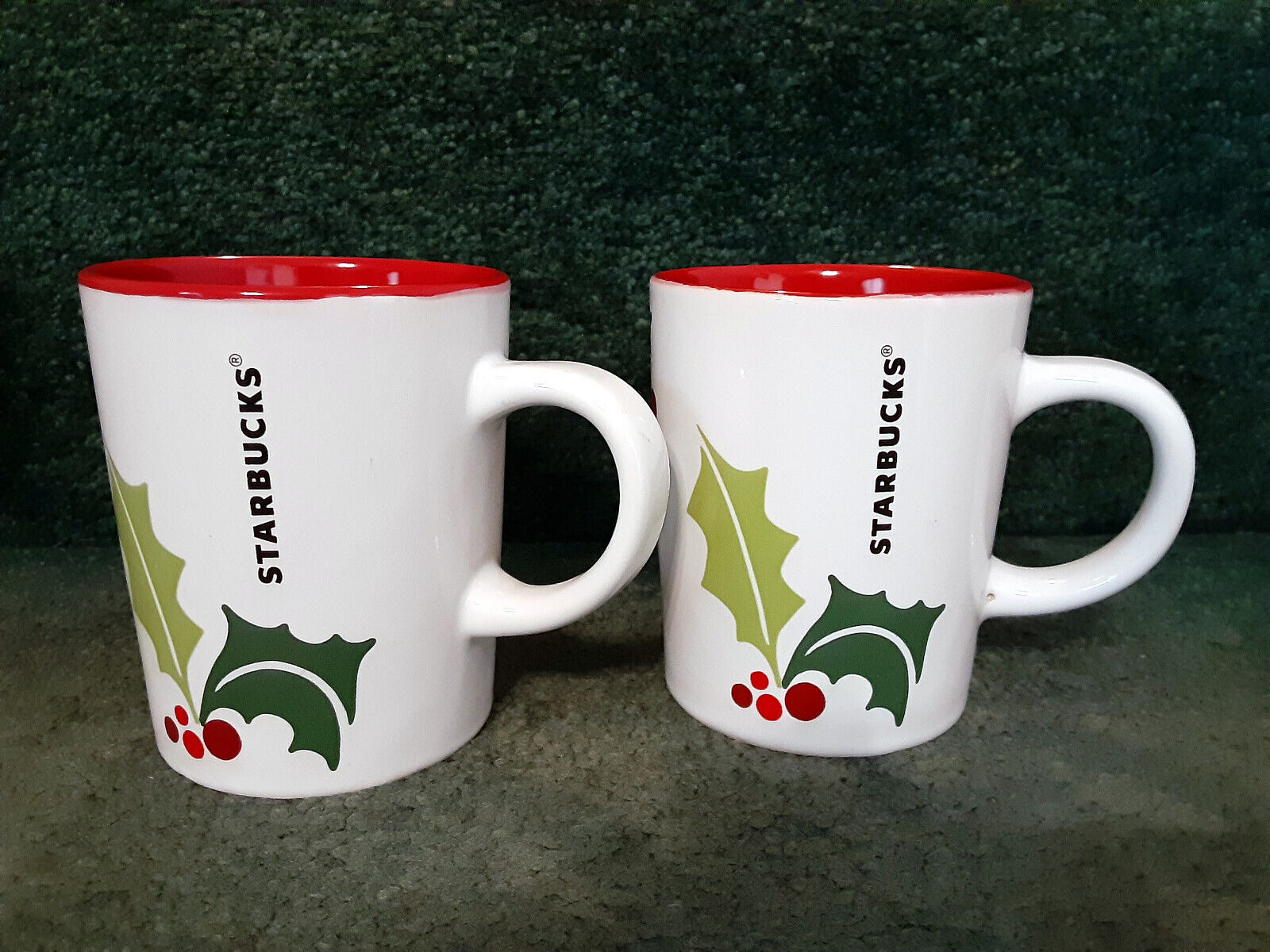 2 Starbucks Coffee Tea Mug Holiday Holly Berry Christmas 9 Oz 2011 Cup White/Red