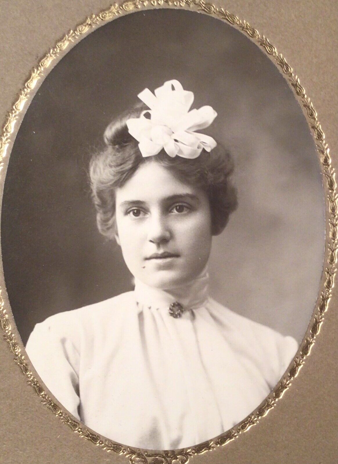1900’s Young Pretty Edwardian Lady School Girl VTG CABINET CARD PHOTO
