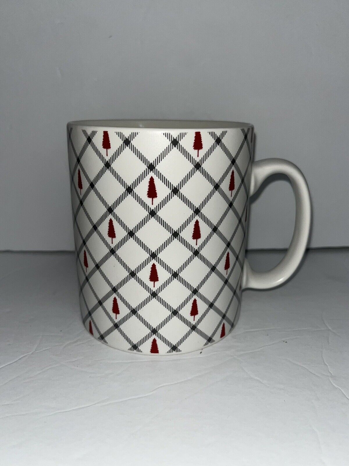 Christmas Trees Designpac Oversized Coffee Cup Mug Red White and Gray