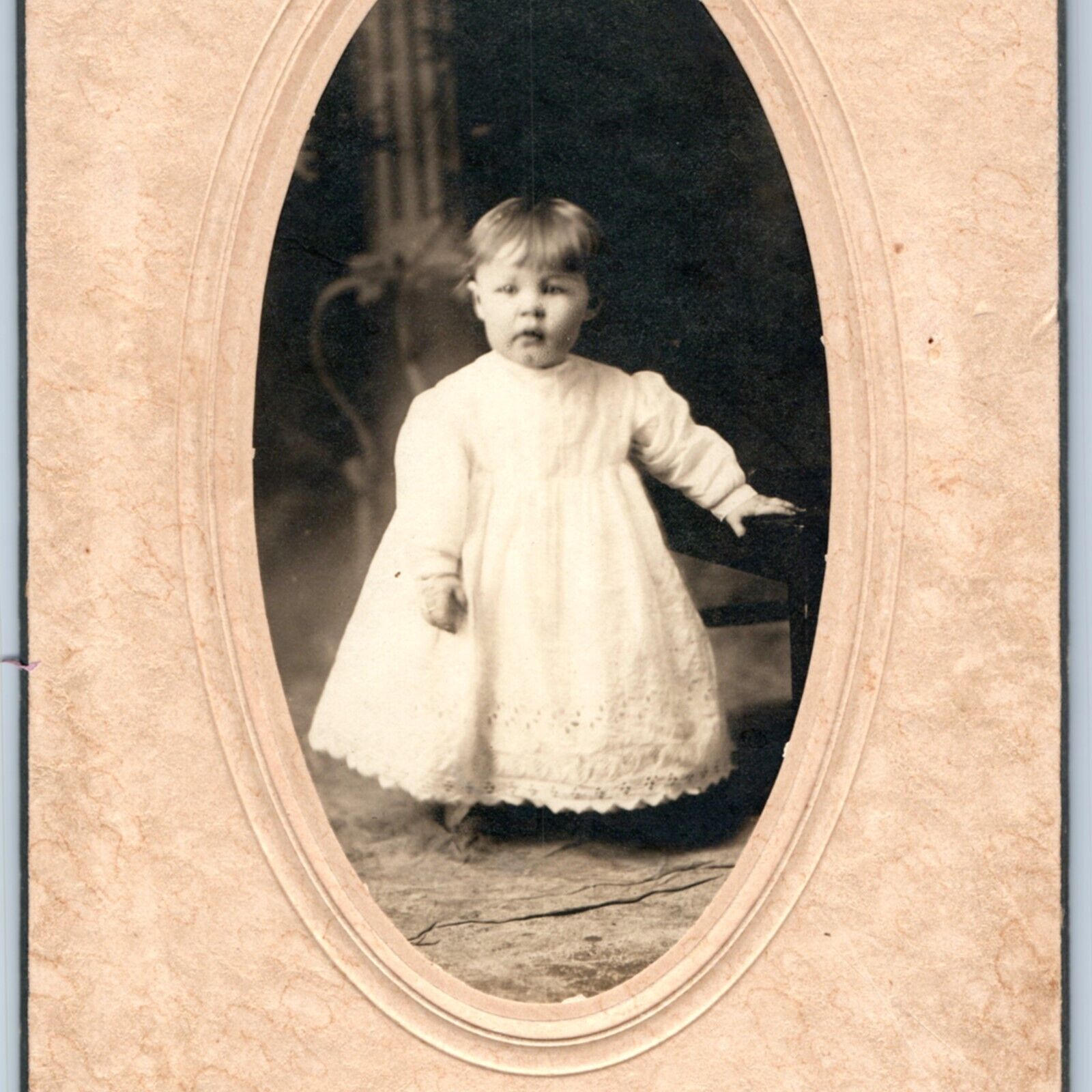 c1890s Cedar Rapids, IA Baby Girl Cabinet Card Photo Studio Grand 221 1st Ave B4