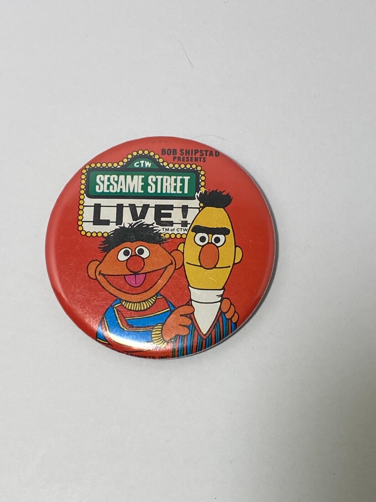 Vintage Sesame Street Live Pin, Bert and Ernie, Bob Shipstad Presents, 3.5\