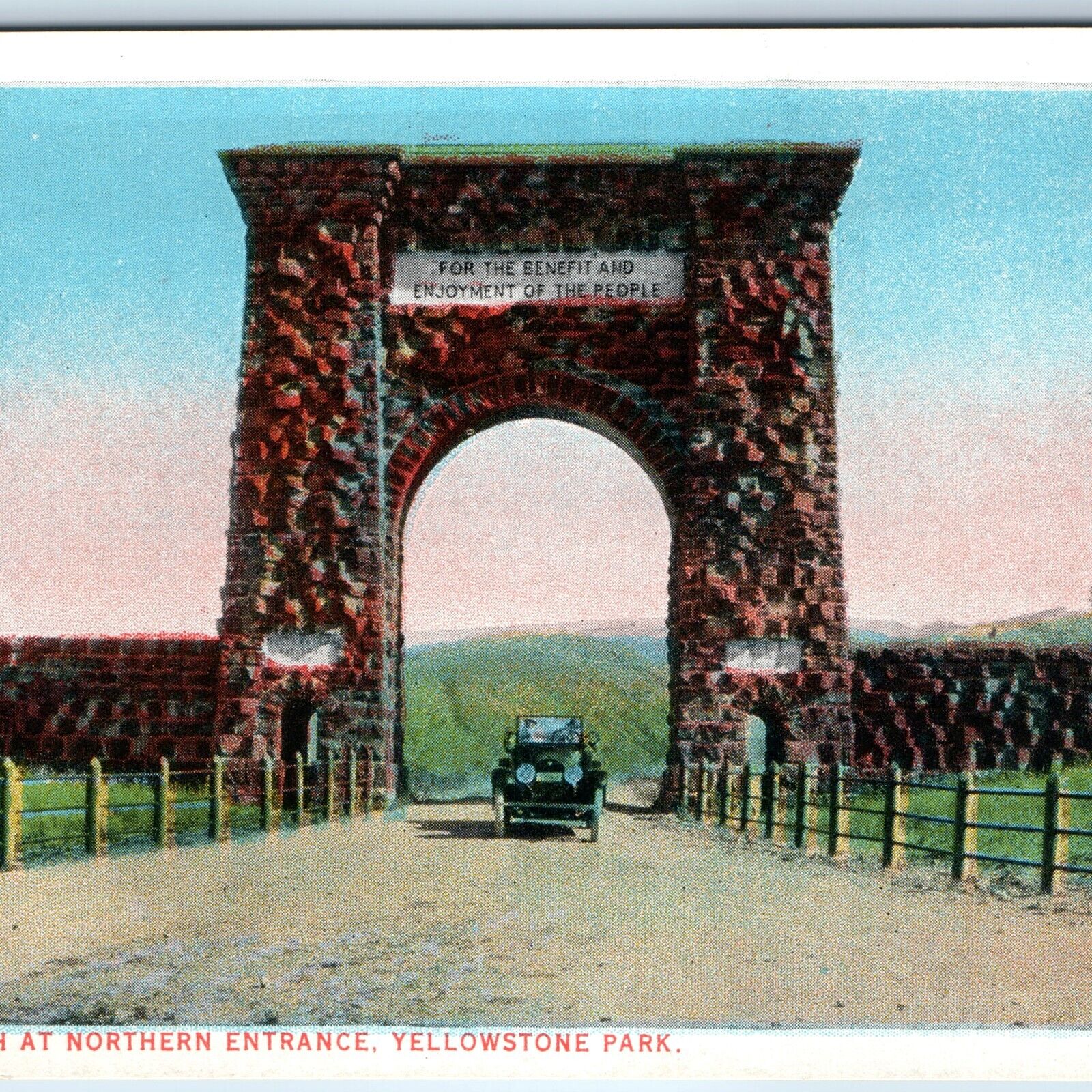 c1910s JE Haynes Arch Northern Entrance Touring Car Yellowstone Park #16208 A222