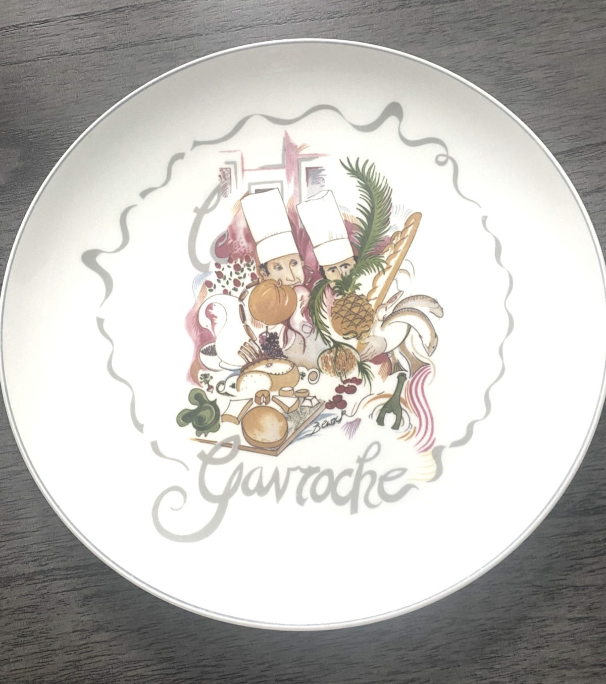La Gavroche Wedgwood plates, set of 4