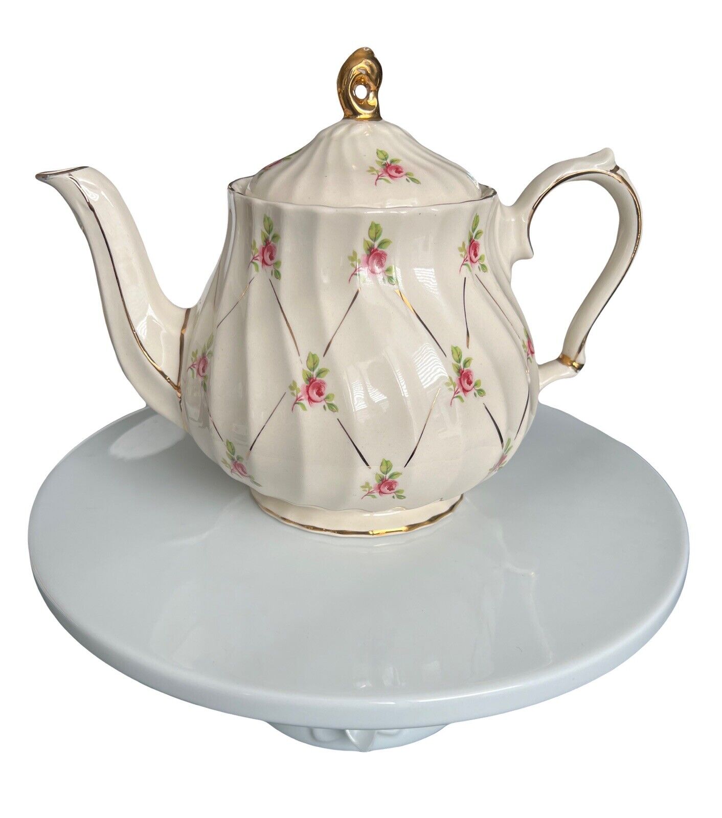 Sadler Teapot w/Pink Roses & Gold Trim Vintage from England 3632t - A1