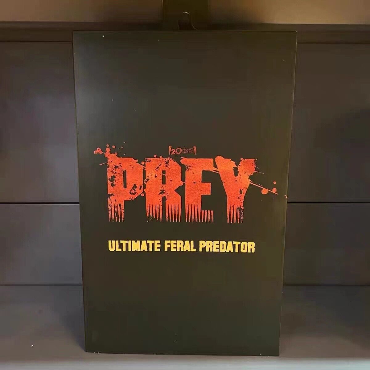 NECA Prey Ultimate Feral Predator 7\