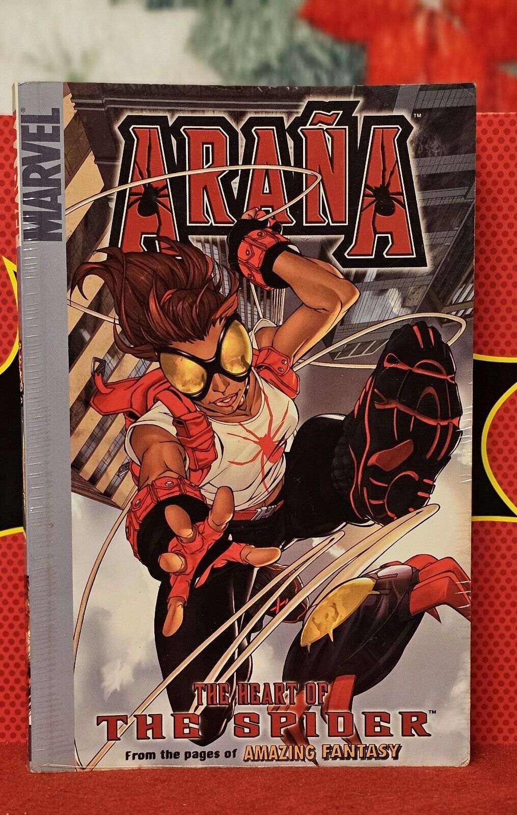 ARANA # 1 / THE HEART OF THE SPIDER / 1st Solo Series / VGC 2005 Marvel Comics