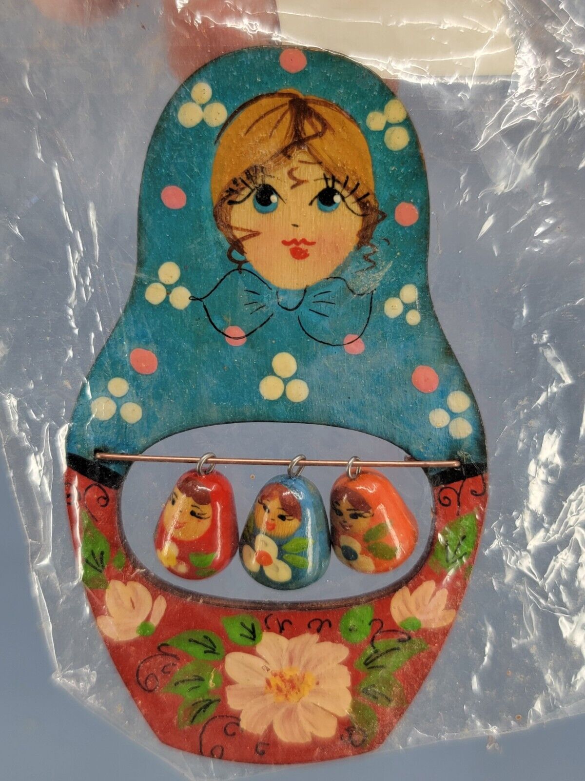 Hand Painted Wood Matryoshka Russian Doll Magnet Souvenir, St. Petersburg 